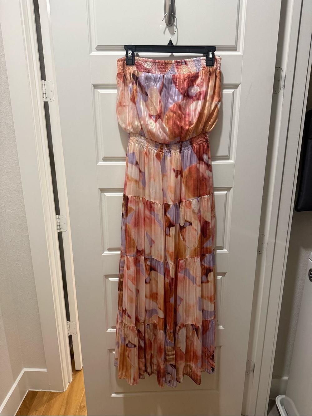 Socialite Floral Strapless Tiered Maxi Dress - Medium